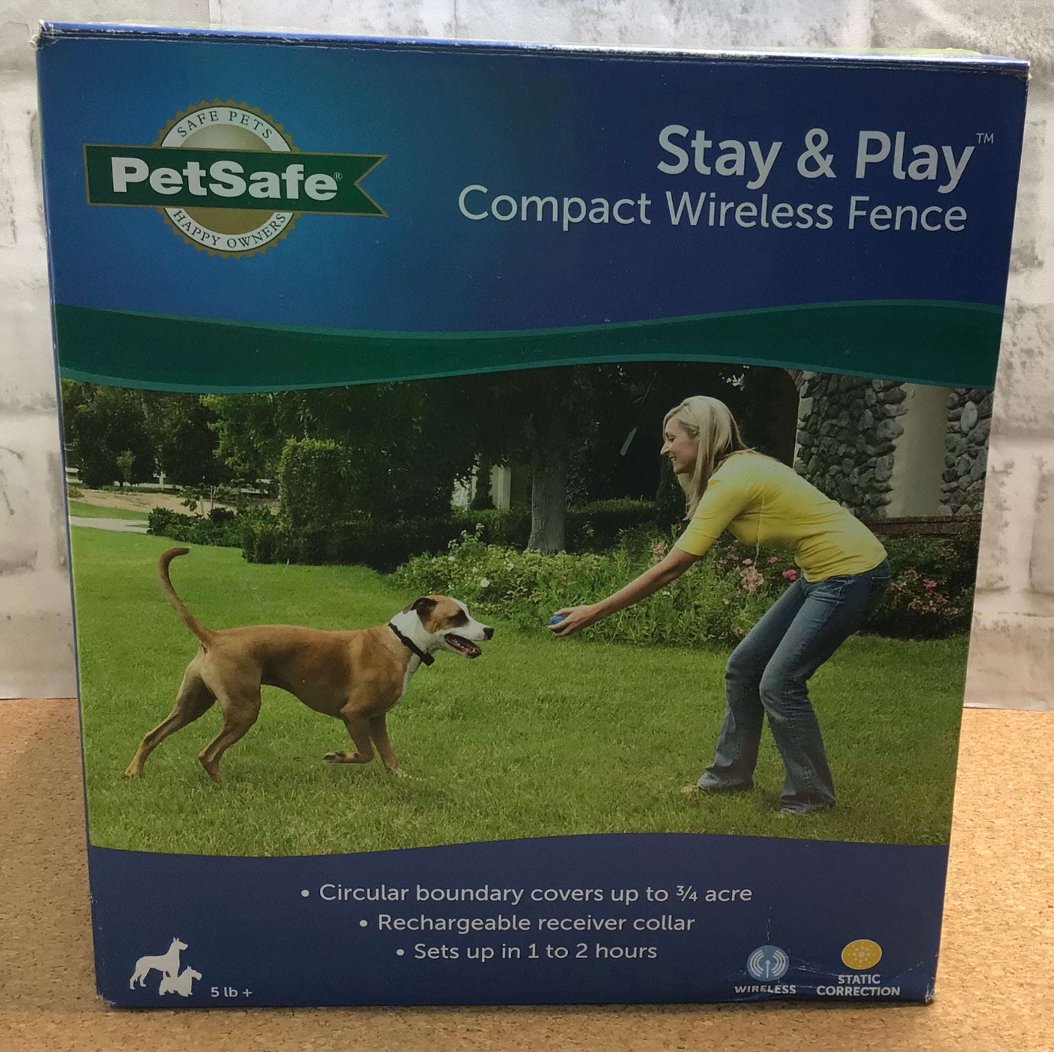 PetSafe Stay & Play Compact Wireless Pet Fence for Dogs & Cats, (7861774352622)